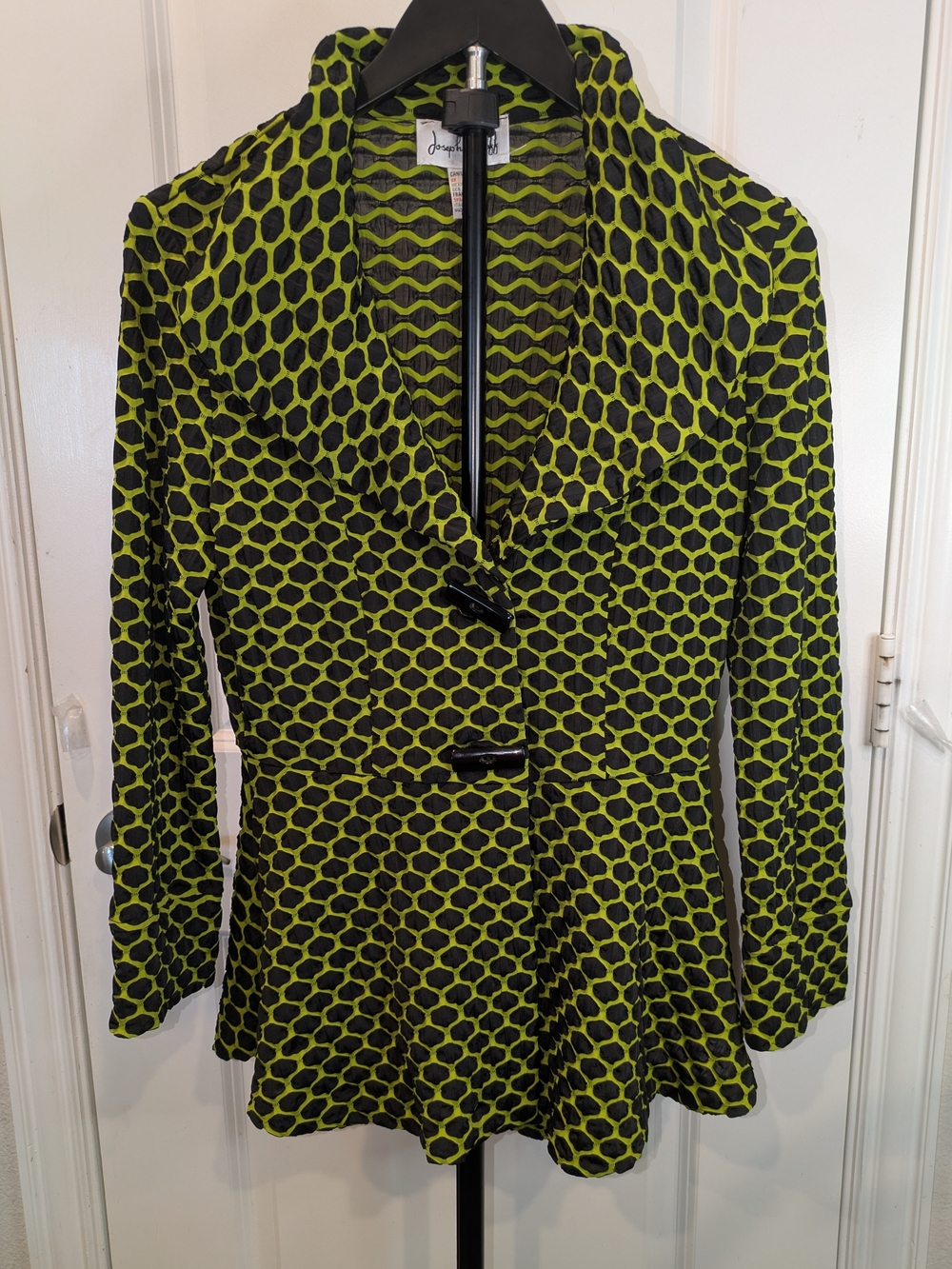 Joseph Ribkoff Size 6 Lime Green Black Geometric Front Blazer Wired Collar